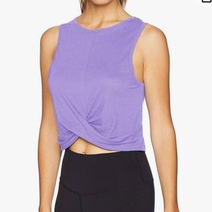 LIKE NEW // Bestisun Womens Cropped Workout Tops